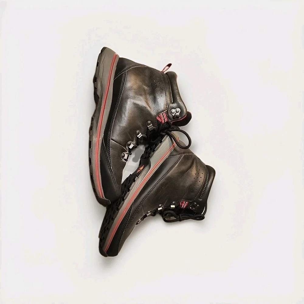 UGG MEN Black WATERPROOF LEATHER LACE UP Boots US 9‎ / EU 42  Thinsulate